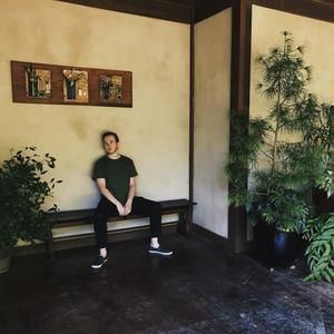 Meet your Posher, Thomas